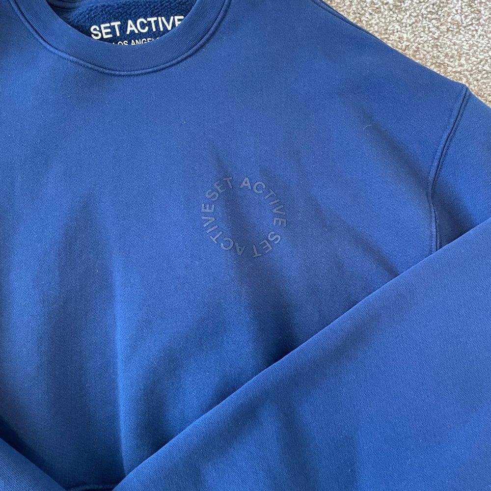 Set Active Cropped Crewneck in color twilight